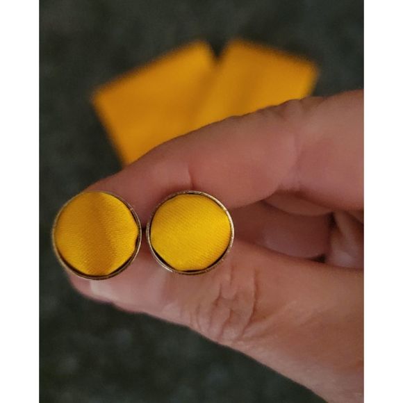 Yellow Fashion Necktie Set New - Picture 4 of 4